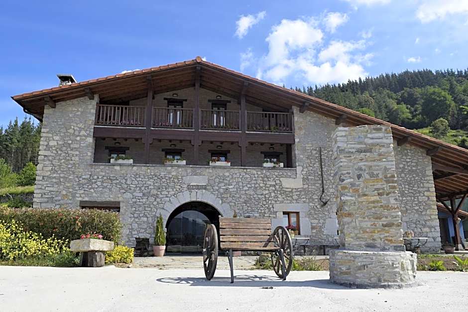 Hotel Rural Mañe