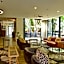 Seasons Golf, Leisure & Spa
