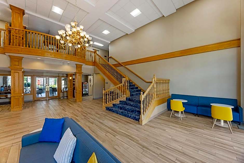 Comfort Suites Salem