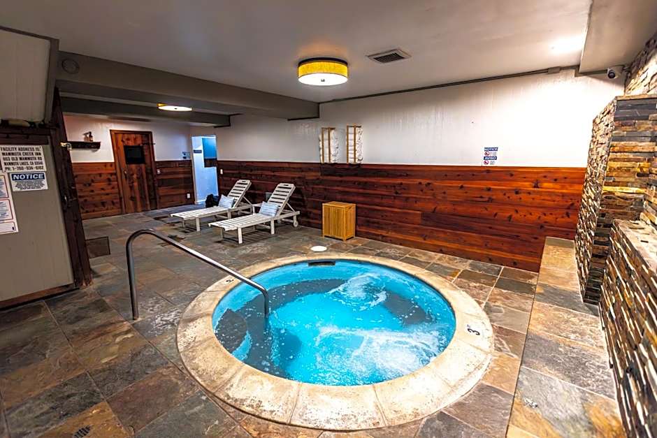 The Mammoth Creek Inn