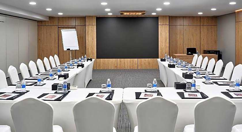 Arabella Beach Hotel Kuwait, Vignette Collection By IHG