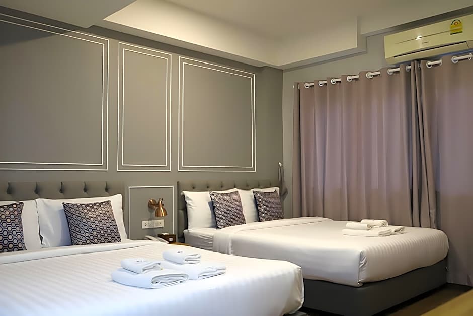 De Lavender Bangkok Hotel