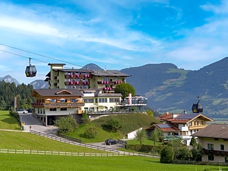 Hotel Waldfriede - Der Logenplatz im Zillertal