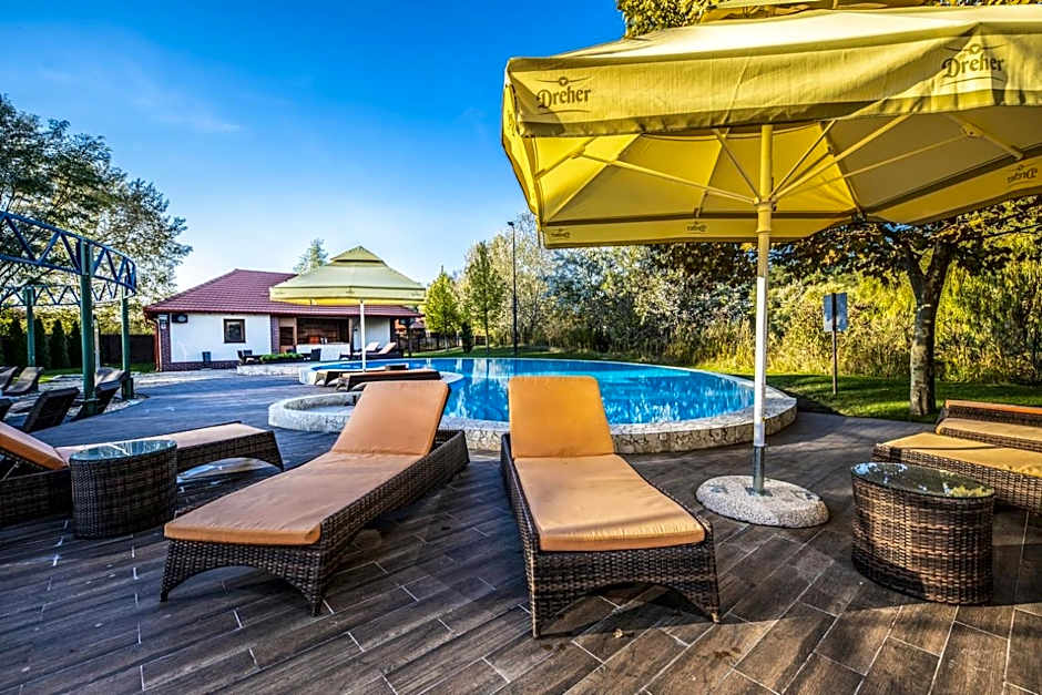 Erdőspuszta Club Hotel