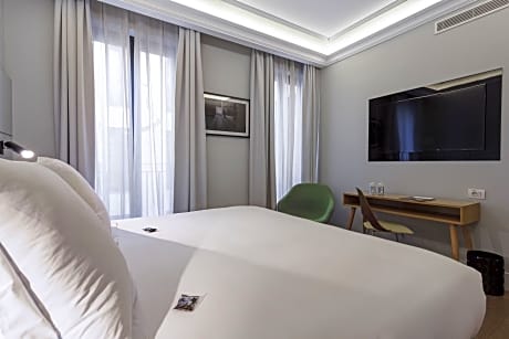 Standard Double or Twin Room (1 Double Bed)