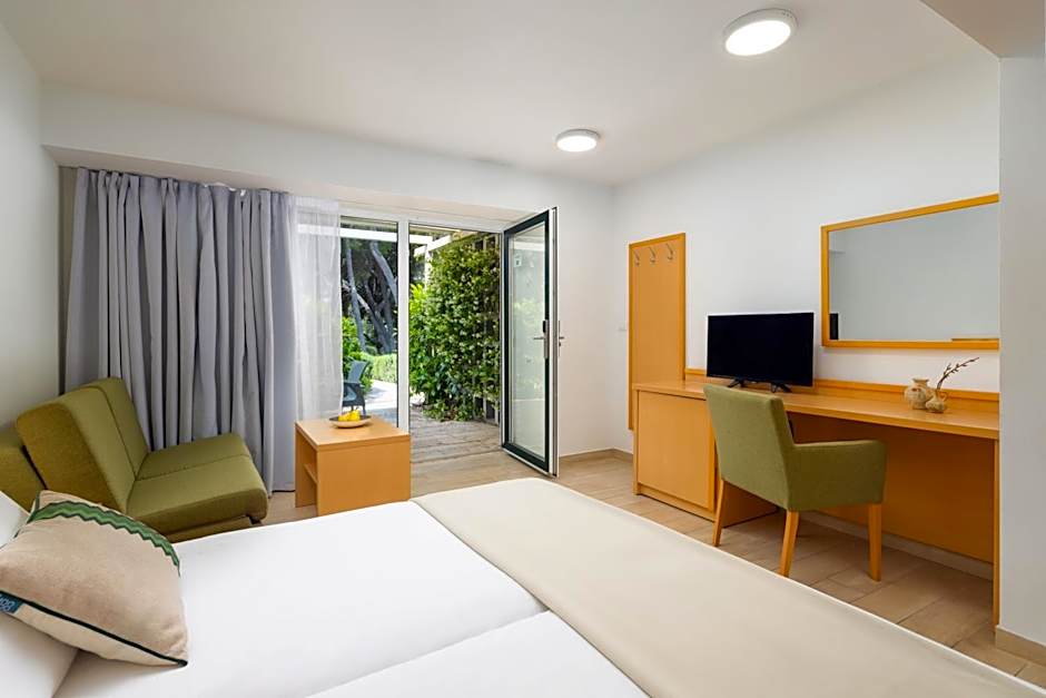 Aminess Vival Velaris Resort