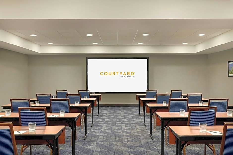 Courtyard by Marriott Greenville