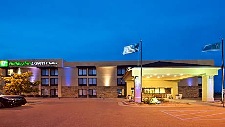 Holiday Inn Express Hotel & Suites Colby By IHG