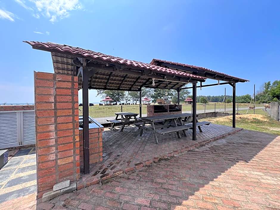 Saujana Villa Cherok Paloh, Kuantan Beach 