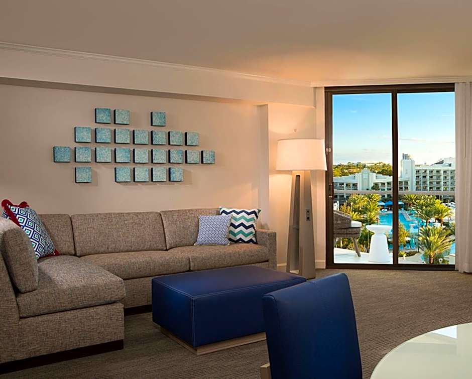 Hilton Orlando Buena Vista Palace Disney Springs Area