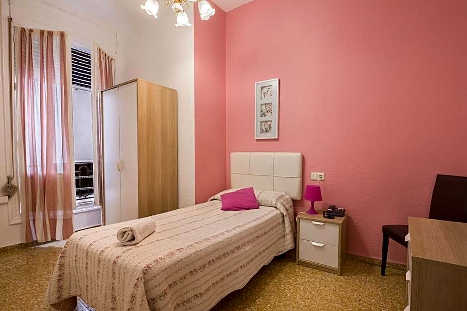 Hostal Valencia – Madrid, NC