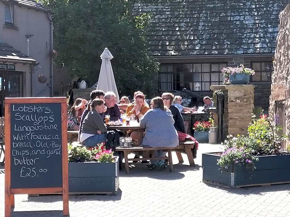 Murray Arms Hotel and Seafood Restaurant, Orkney