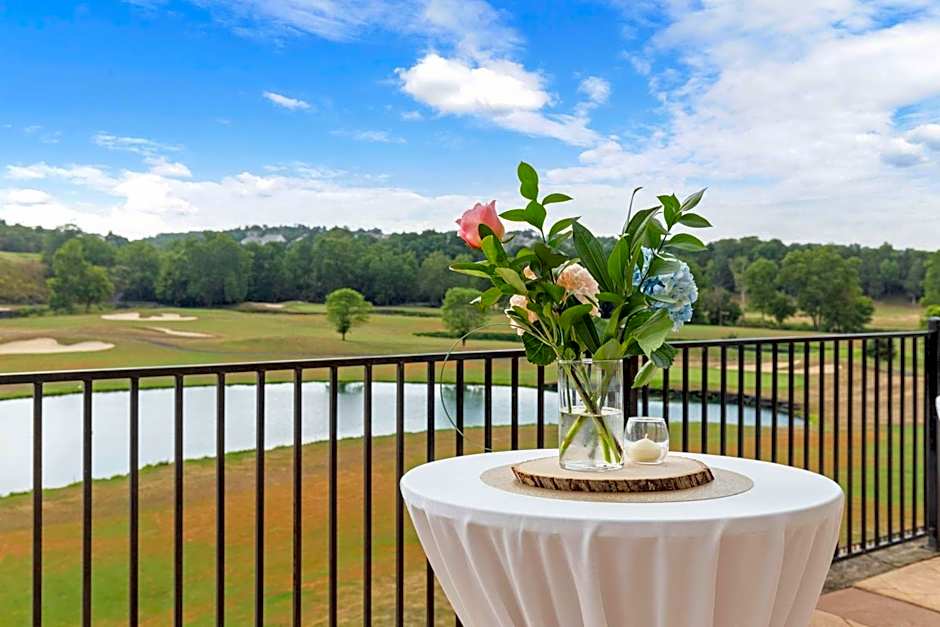 DoubleTree By Hilton Front Royal Blue Ridge Shadows