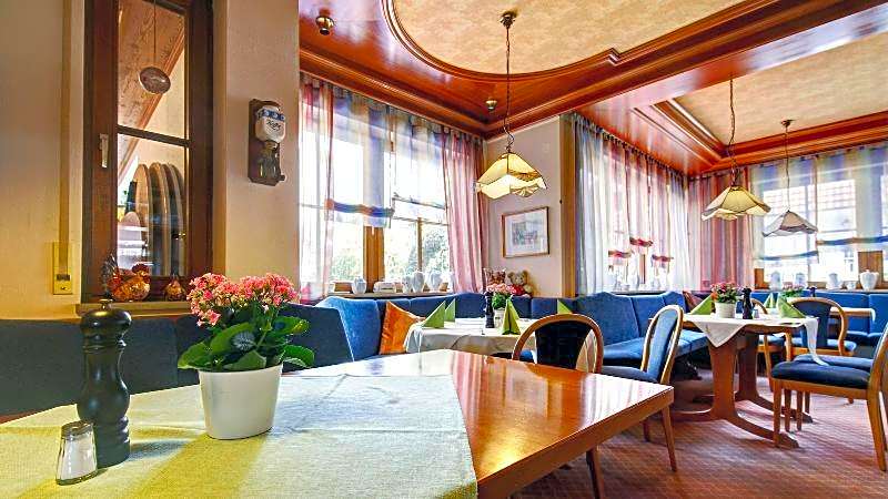 Hotel Bauer Großbettlingen