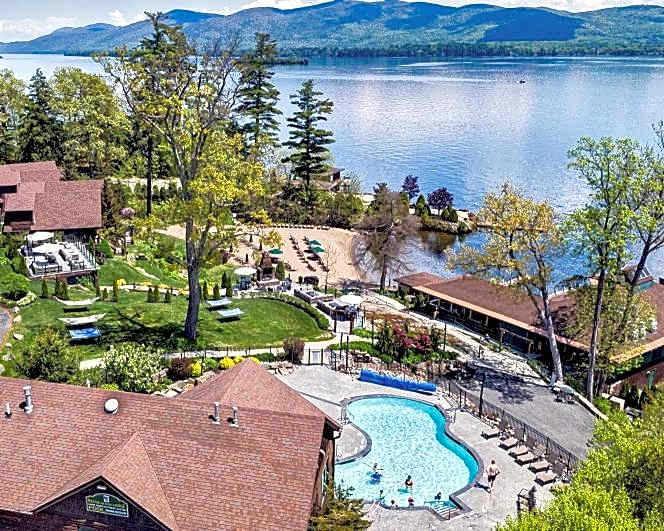 The Lodges at Cresthaven