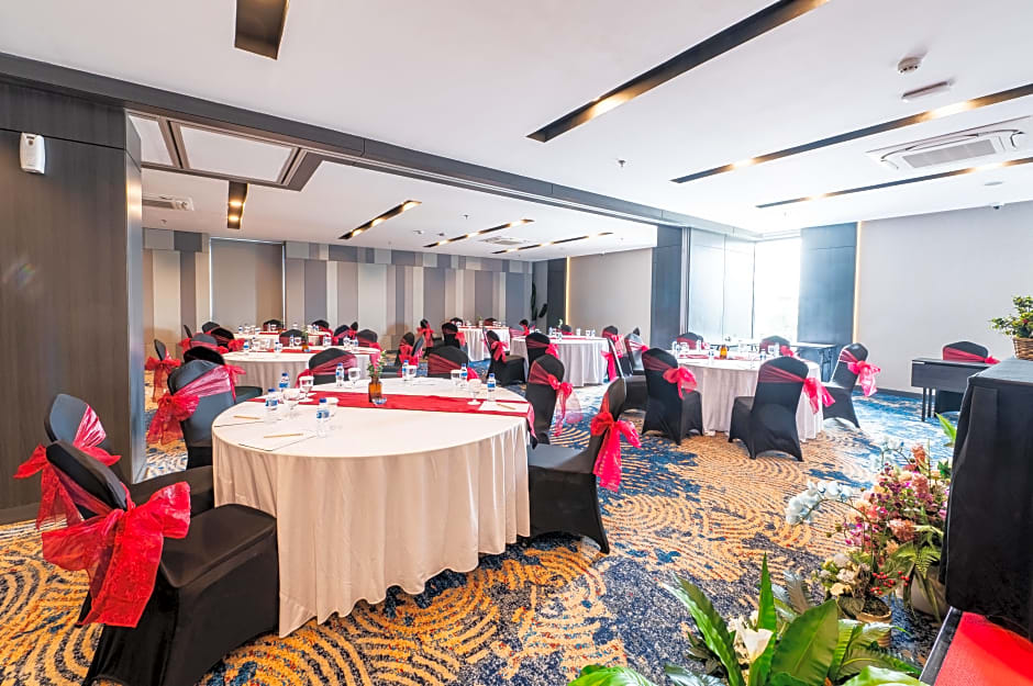 Aston Sorong Hotel & Conference Center