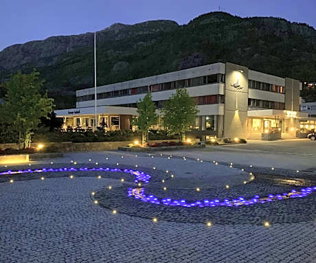 Bremanger Fjord Hotell