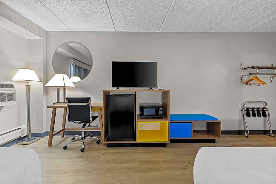 Days Inn by Wyndham Fond du Lac