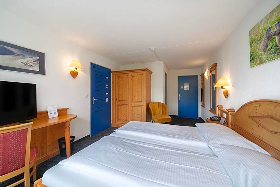 Jungfrau Lodge, Annex Crystal