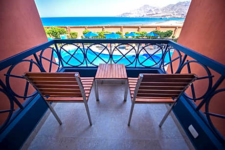 Deluxe Double or Twin Room with Sea View