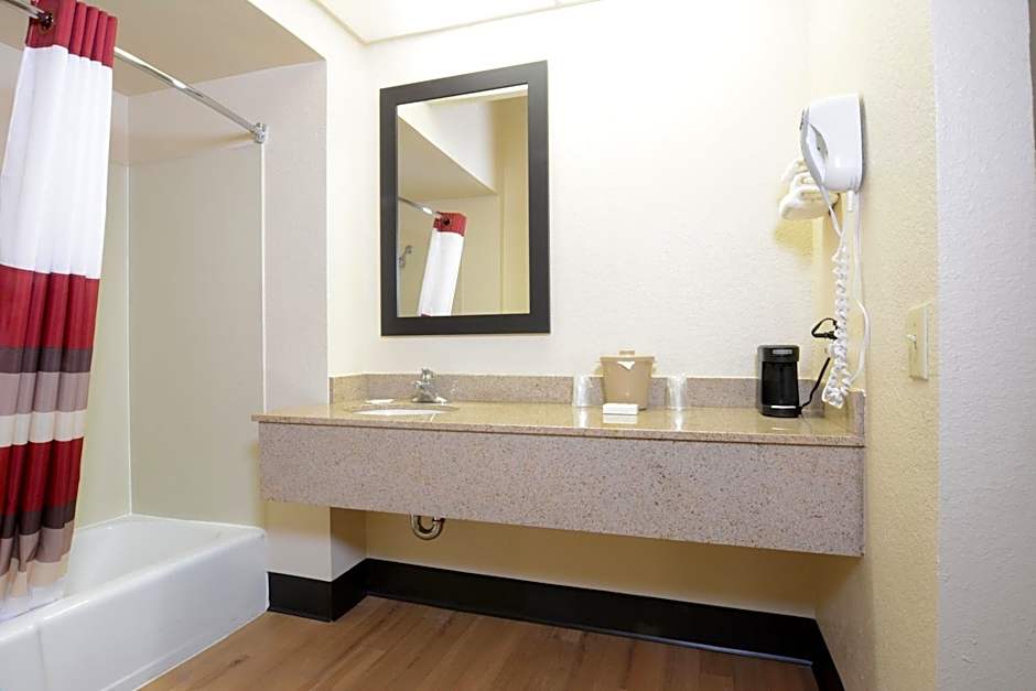 Red Roof Inn San Dimas - Fairplex