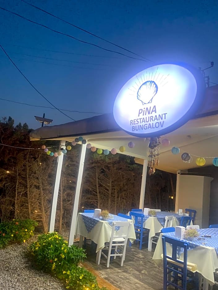 Pina bungalov restaurant
