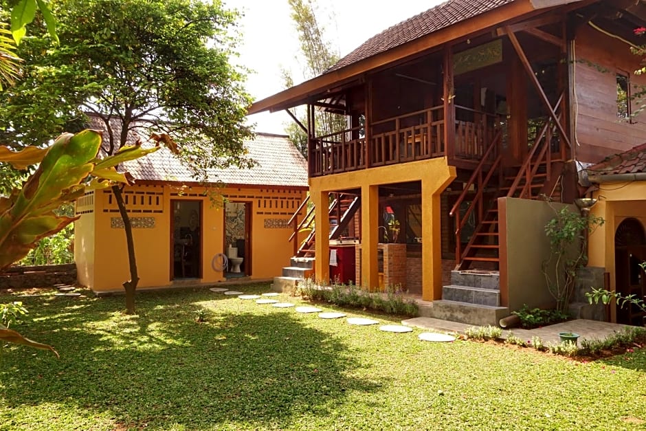 Petit Tree – Seminyak, CO
