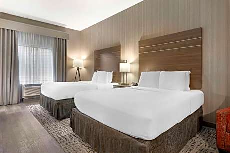 Queen Room with Two Queen Beds with Walk-In Shower