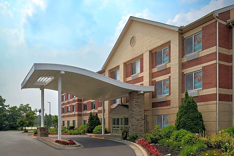 Fairfield Inn & Suites by Marriott Detroit Farmington Hills