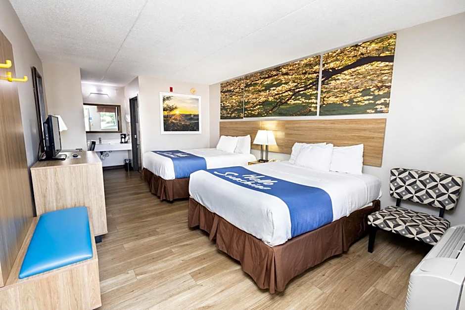 Days Inn by Wyndham Dayton Huber Heights Northeast