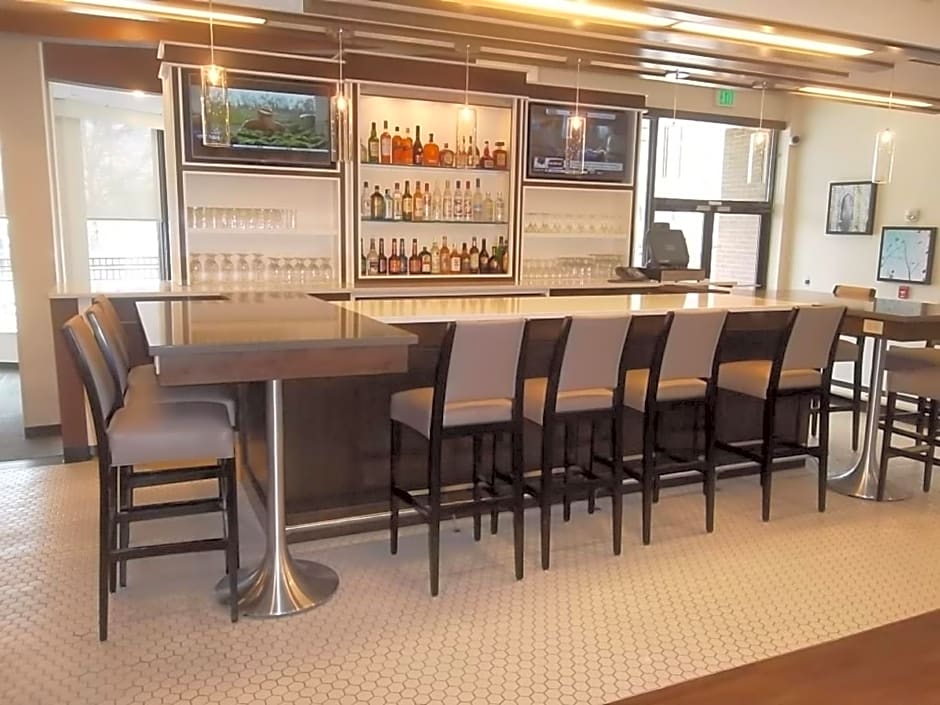 Holiday Inn Greensboro Coliseum By IHG