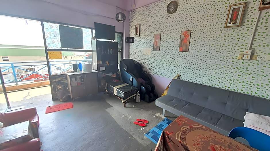 Hotel O Penginapan Almera