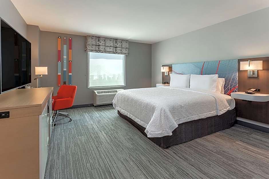 Photo 1 of 4 of 1 King Bed, Hearing/Mobility Accessible, Roll in Shower