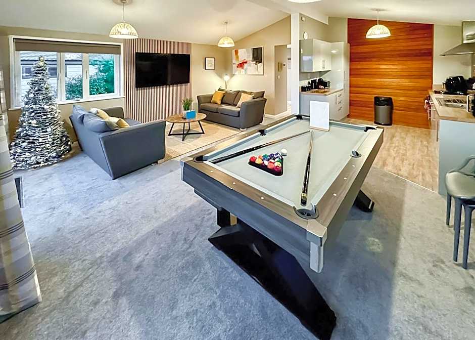 Raywell Hall Country Lodges