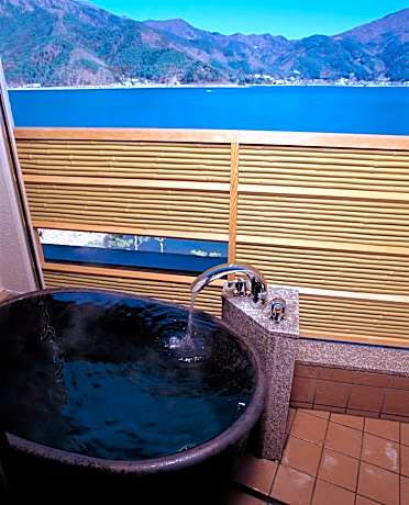 Japanese Style Room with Open-Air bath with Lake Side - Non-Smoking (2 adults) - Exterior Wall under Construction (Adult only)