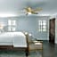 Elizabeth Pointe Lodge