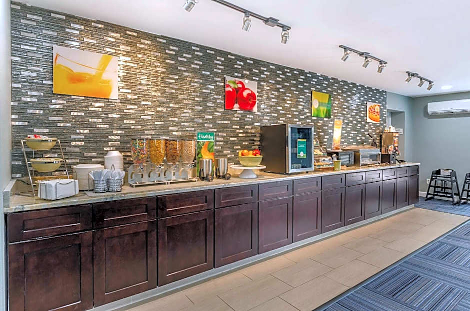 Quality Inn Verona - Staunton North