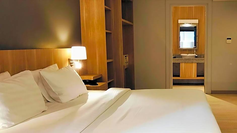 Photo 1 of 5 of Standard 1 Double Bed or 2 Beds
