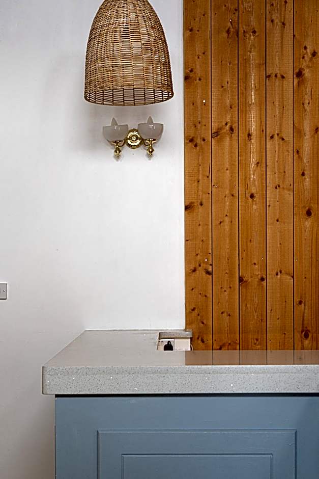 Waters Edge Hotel Torquay