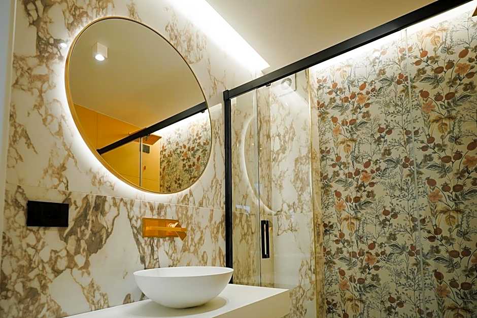 POETICA BOUTIQUE SKY HOTEL