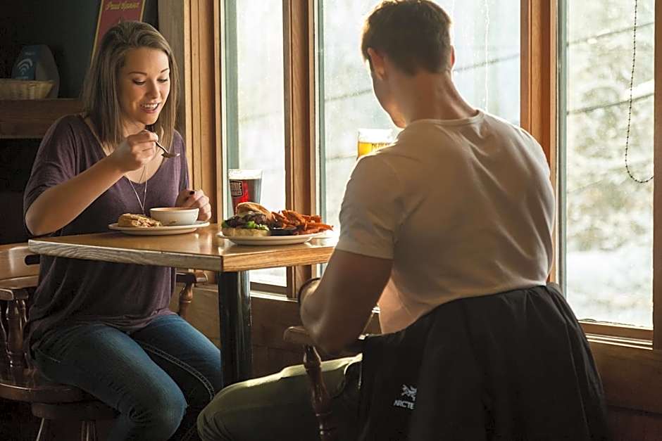 The Flying Steamshovel Inn