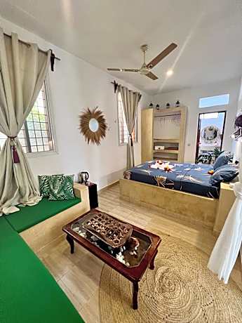 Deluxe Double Room with Shower