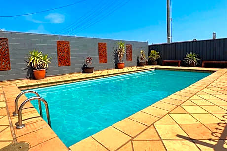 Burke & Wills Mt Isa