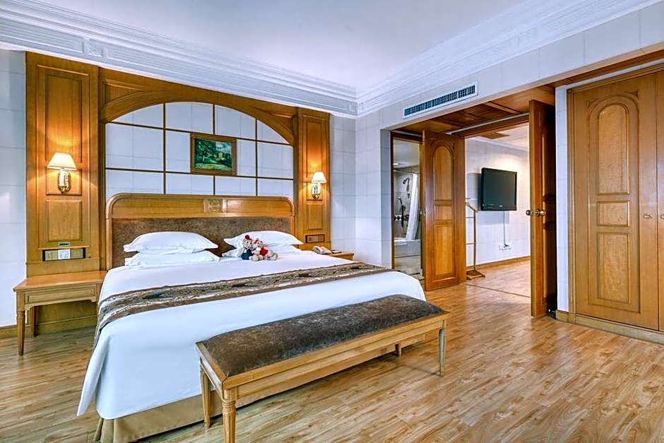 Hotel  Silverland