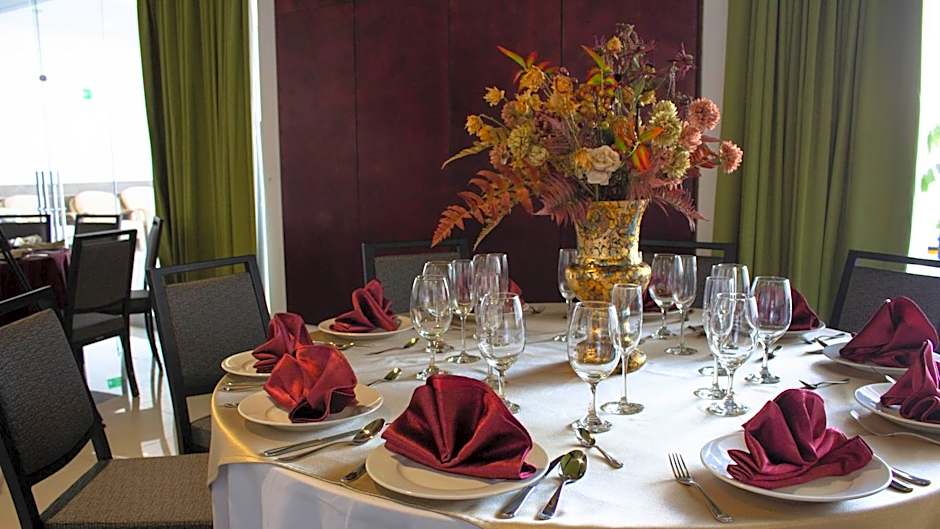 Holiday Inn Queretaro Zona Krystal By IHG