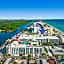 New Studio - Hollywood Beach Bliss for 2