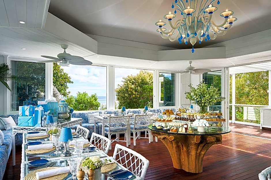 Twelve Apostles Hotel & Spa
