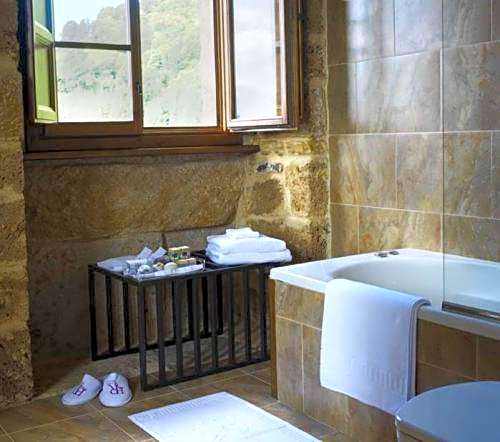 Narbasu Restaurante y Hotel