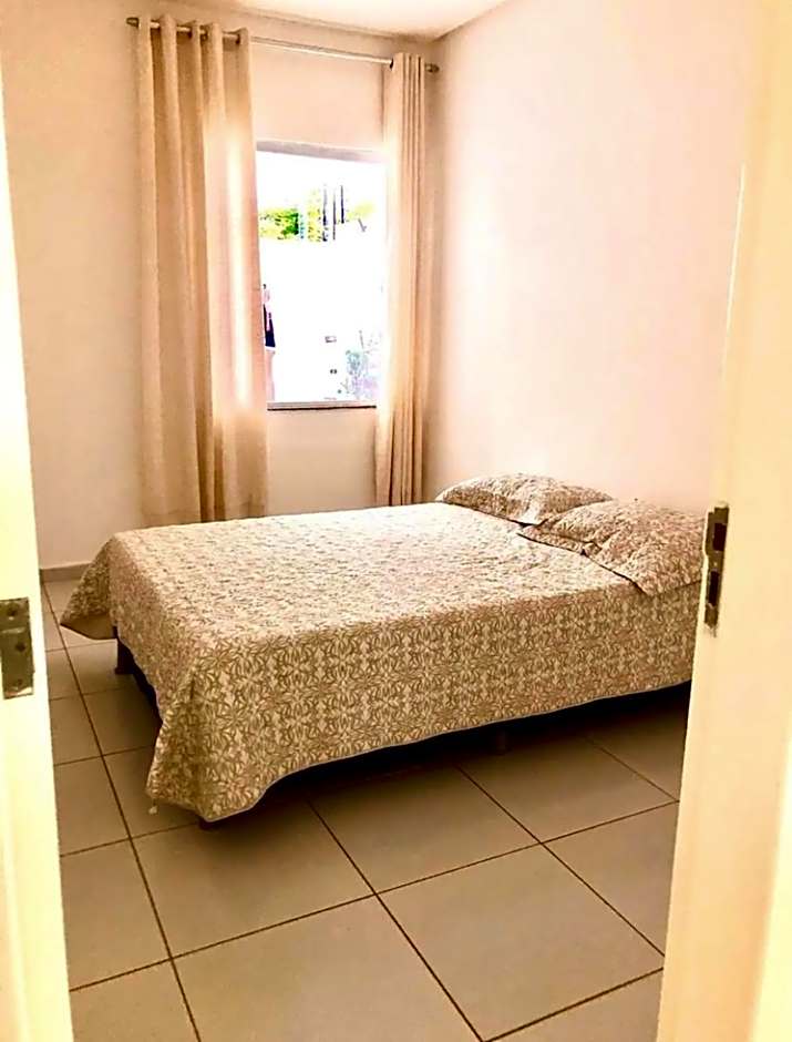 Casa para temporada com garagem para dois carros