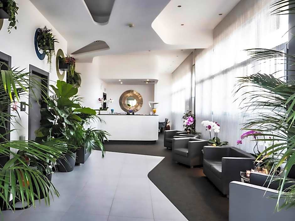 Loto Business Hotel